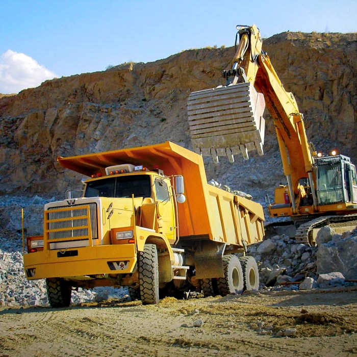 Abbotsford Location in Cullen Western Star Trucks Ltd.
